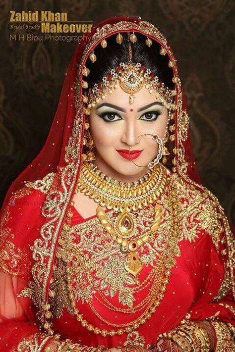 Uni Makeup, Soft Pink Makeup, Bangladeshi Wedding, Soft Makeup Look, विवाह की दुल्हन, Bride Collection, Indian Bride Photography Poses, Make Up Gold, Indian Bride Makeup