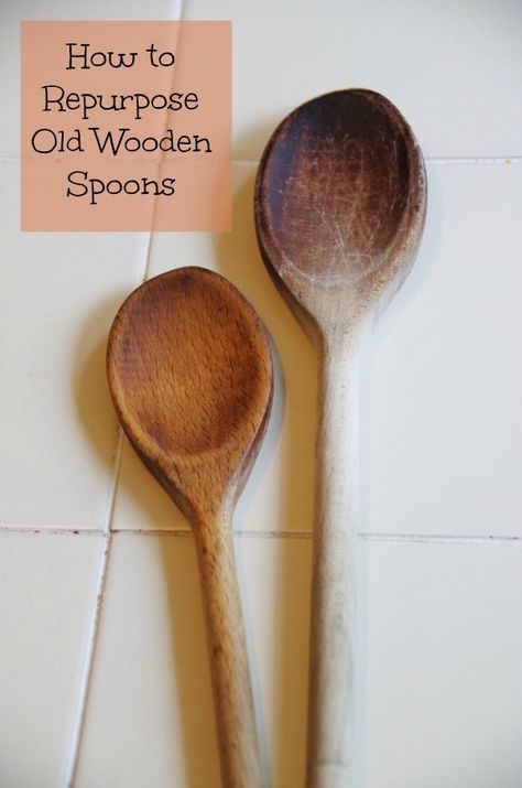 Learn how to repurpose wooden spoons instead of throwing them away.  Easy ways to upcycle that spoon into new and useful things. Wooden Spoon Puppets, Halloween Budget, Wooden Spoon Crafts, Spoon Craft, Paint Stirrers, Repurposing Ideas, Spoon Crafts, Spoon Art, Earth Day Crafts