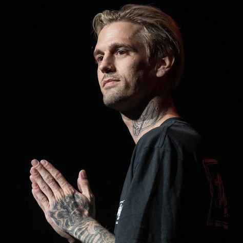 The music world has lost one of its own. Aaron Carter, a former child star and younger brother of Backstreet Boys member Nick Carter, died Nov. 5, his rep confirmed to E! News. He was 34. "It is... Nick Young, Child Singers, Brother Humor, Aaron Carter, Nick Carter, Complicated Relationship, Royal Life, Lisa Marie Presley, American Rappers