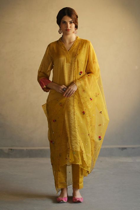 Shop for these amazing collections of Yellow Kurta And Pant: Tissue; Dupatta: Organza; Inner: Mulmul Set For Women by Begum Pret online at Aza Fashions. Tissue Dupatta, Yellow Kurta, Blouse Yoke, A Line Kurta, Satin Pants, Organza Dupatta, Embroidered Neckline, Indian Fashion Designers, Kurta With Pants