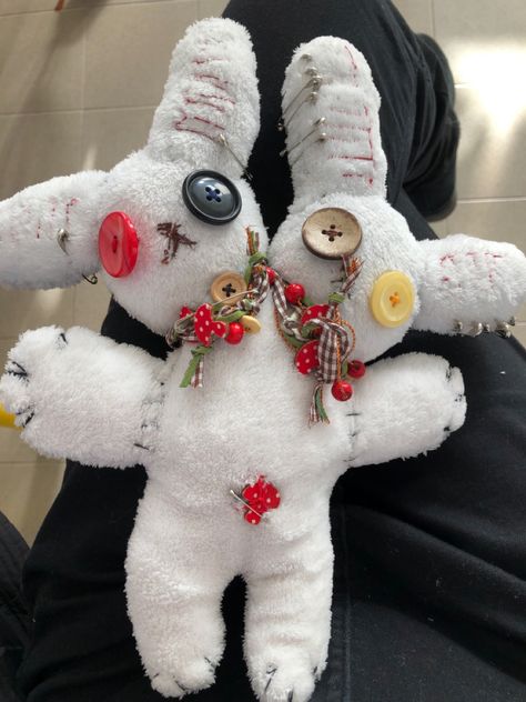 Two Headed Bunny Plush, Two Headed Plushies, 2 Headed Stuffed Animals, Homemade Plushie Ideas, Two Headed Stuffed Animal, Creepy Plushies Diy, Two Headed Plush, Two Headed Bunny Tattoo, Scary Plushies