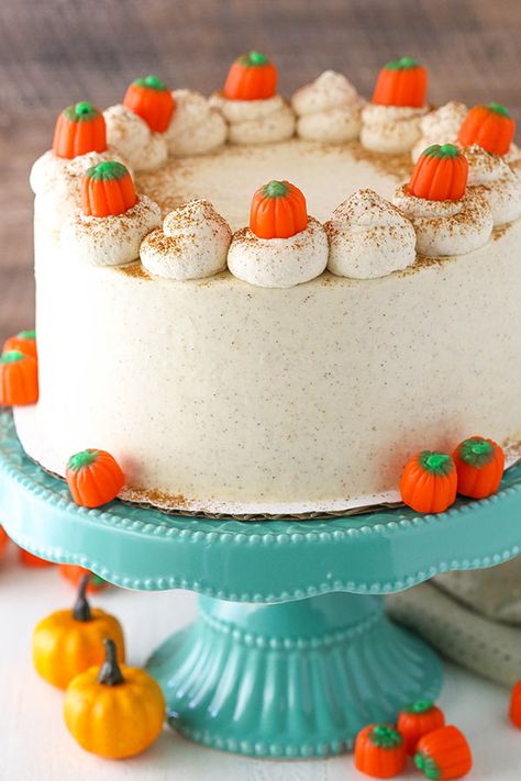 Pumpkin Layer Cake - soft and moist cake with whipped cream cheese frosting! Pumpkin Layer Cake, Pumpkin Truffles, Cake With Whipped Cream, Brown Butter Frosting, Whipped Cream Cheese Frosting, Thanksgiving Cakes, Pumpkin Cake Recipes, Pumpkin Spice Cake, Moist Cake