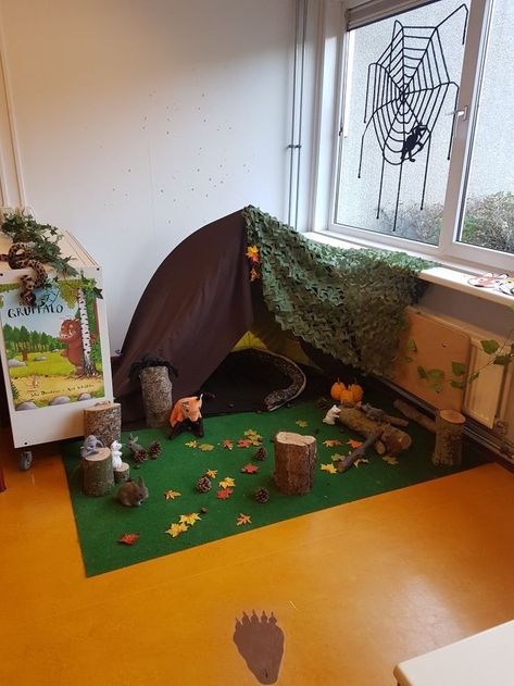 Grufallo Activities, Gruffalos Child Activities Eyfs, Gruffalo Eyfs, Hibernation Activities, Gruffalo Activities, Gruffalo Party, School Carnival Games, Gruffalo's Child, Reception Activities