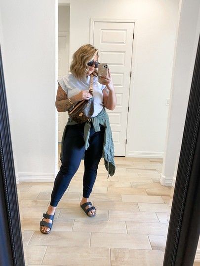 Day 20 #30daysofoutfits Missed a couple days over the weekend but I’m back today with this casual athleisure look. Joggers L Tee XL #LTKunder50 #LTKshoecrush #LTKstyletip Best Travel Outfits For Plus Size Women, Shayna Moretti, 2023 Summer Outfits, Outfits 2023 Summer, Curvy Casual Outfits, Outfits Gorditas, Summer Outfits Aesthetic, Casual Chic Outfits, Casual Outfits For Moms