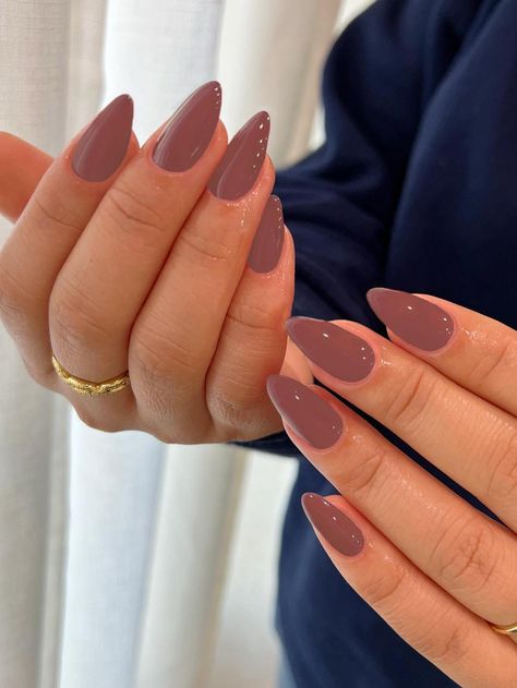 Solid Color Nails, Cute Gel Nails, Top Nail, Almond Shaped, Neutral Nails, Fabulous Nails, Classy Nails, Fire Nails, Chic Nails