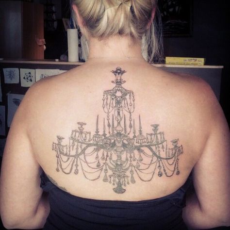 Chandelier tattoo Frida Kahlo Skull, Crown Perfume, Owl Dragon, Skull Cherries, Chandelier Tattoo, Dragonfly Fairy, Tattooed Lady, Lace Crown, Tattoo Back