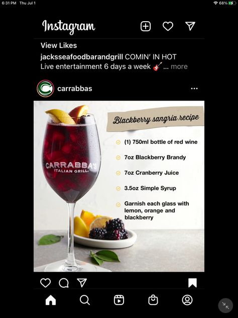 Carrabba's Blackberry Sangria Recipe, Carrabbas Recipes, Blackberry Sangria, Mommy Juice, Liquor Recipes, Christmas Punch Recipes, Blackberry Recipes, Mixed Drinks Recipes, Cocktail Recipes Easy