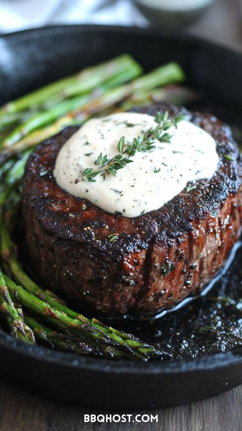 Roast like a pro with Cast Iron Beef Tenderloin. This beef tenderloin for a crowd Christmas dinner recipe is packed with thyme, garlic, and creamy horseradish sauce. Perfect for your next holiday gathering! Save now and click through for 23 more recipes! Beef Tenderloin Steak Recipes, Horse Radish Sauce Recipe, Tenderloin Steak Recipes, Slow Roasted Beef Tenderloin, Bacon Wrapped Tenderloin, Beef Tenderloin Recipe, Good Steak Recipes, Ways To Cook Steak, Creamy Horseradish