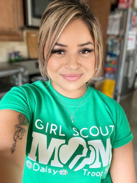 Girl Scout Mom Shirt, Scout Mom Shirt, Girl Scout Shirts, Girl Scout Mom, Daisy Troop, Scout Mom, Daisy Scouts, Daisy Girl Scouts, Girl Scout Ideas