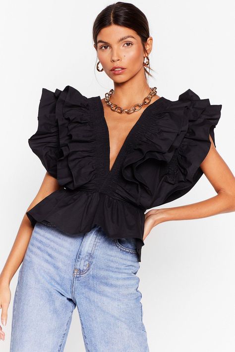 Ruffle Tops Outfit, Ruffle Top Blouses, Black Ruffle Top, Cropped Blouse, Lace Tank Top, Neck Ruffle, Crop Blouse, Online Tops, Black Ruffle