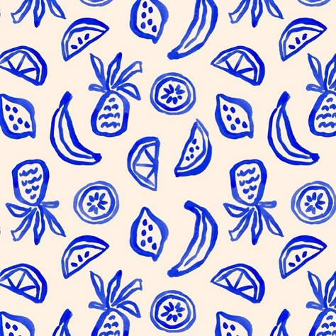 This design uses a type of pattern called a tessellation. The predictable design is created by sliding a segment of the pattern across an axis. Conversational Prints, Pattern Design Inspiration, Pattern Play, Fruit Pattern, Tropical Pattern, Pattern Inspiration, Print Inspiration, Prints And Patterns, Kids Prints