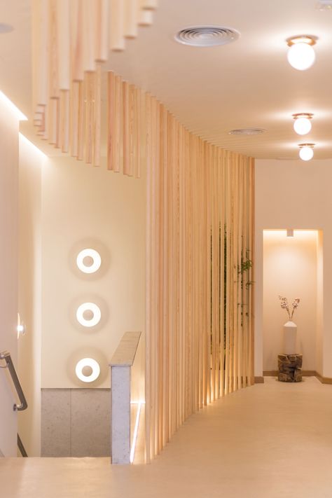 AB Derma Dermatology Clinic - Healthcare Snapshots Sensory Pathways, Dermatology Clinic, Spain Madrid, Calming Spaces, House Luxury, Clinic Design, Diy Travel, Health Center, Trend Forecasting