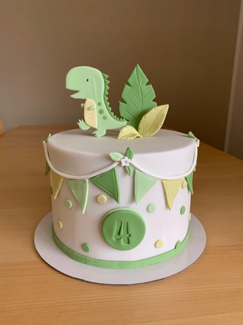 Dinosaur Cakes For Boys, Creative Cake Ideas, Dinasour Birthday, Dino Birthday Cake, Dino Cake, Pastel Baby Shower, Dinosaur Birthday Cakes, 4th Birthday Cakes, 1st Birthday Cakes