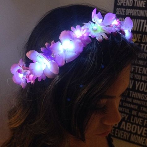 Light Up LED Flower Crown for Festivals, EDC, EDM Raves or Concerts (20 LEDs) Led Flower Crown, Edm Concert, Mini Led Lights, Led Flower, Diy Flower Crown, Edc Outfits, Edm Outfits, Edm Rave, Fest Outfits