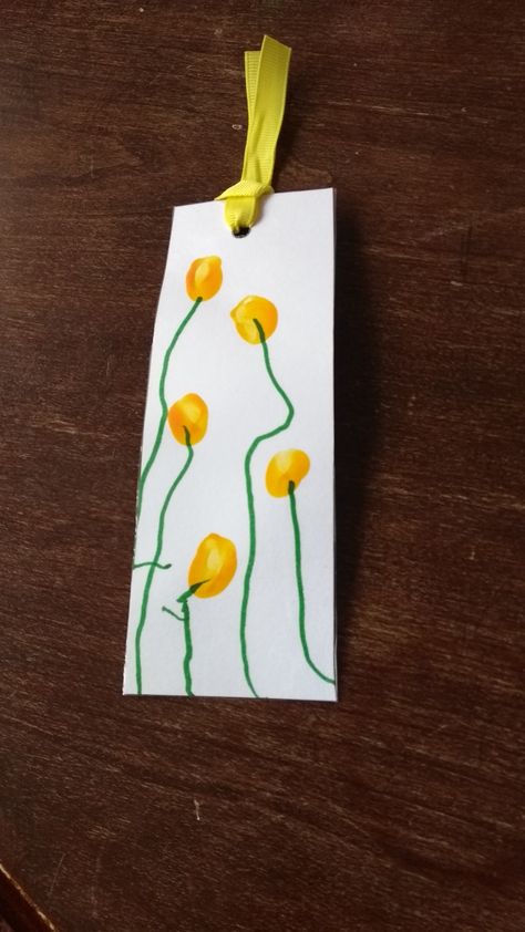 Fingerprint flower bookmark. Mothers Day ideas. Pre-school craft. Bookmarks Diy Kids, Kids Bookmarks, Grandparents Day Cards, Mothers Day Ideas, Eyfs Ideas, Prek Ideas, Mops Crafts, Grandparents Day Crafts, Bookmarks Diy