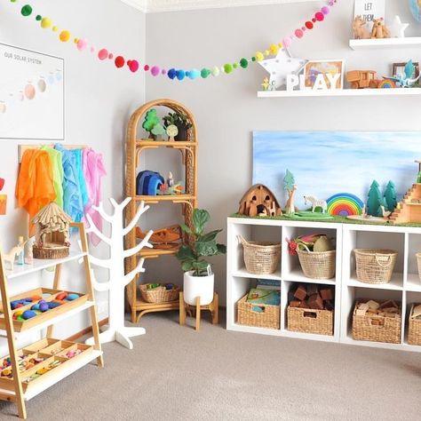 Pinterest Clean Playroom, Montessori Playroom, Chic Kids, Playroom Design, Kids Room Organization, Toy Rooms, Kids Room Design, Toddler Room, Kids Playroom