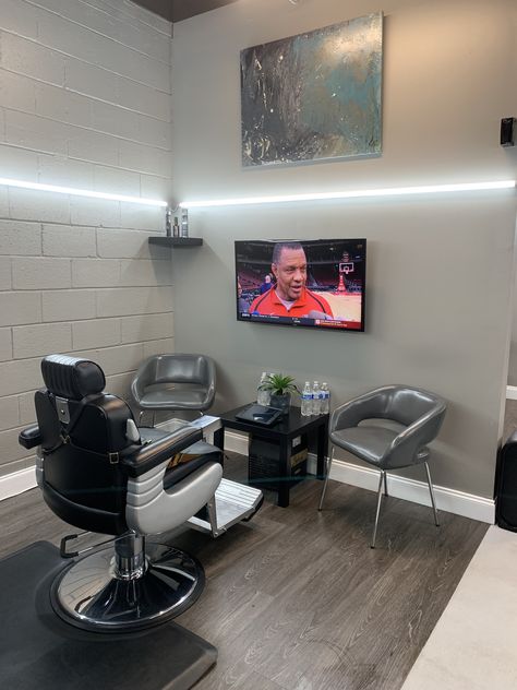 Luxury Barber Suites Barber Shop Suite Ideas, Barber Shop Decor Modern Luxury, Barber Suite Decor, Barber Studio Ideas Luxury, Barber Setup At Home, Barber Room Ideas, Barber Suite Ideas, Barber Studio Ideas, Salon Suite Business