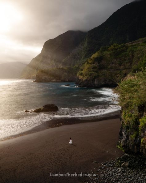 The gorgeous Seixal Beach in Madeira Madeira Beach, Waterfall Hikes, Perfect Itinerary, Us Destinations, Funchal, Black Sand Beach, Above The Clouds, Walk This Way, Black Sand