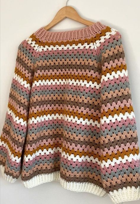 Crochet For Hot Weather, Granny Stripe Sweater, Pola Kardigan, Pola Sweater, Crochet Jumper Pattern, Crochet Sweater Design, Granny Square Haken, Crochet Jumper, Pull Crochet