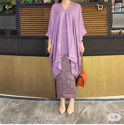 Kaftan Dress Modern, Kaftan Dress Pattern, Batik Viscose, Kaftan Batik, Rok Lilit, Kaftan Pattern, Kebaya Modern Dress, Batik Kebaya, Dress Pesta