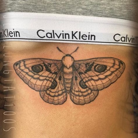 Bogong Moth Tattoo, Emperor Moth Tattoo, Atlas Moth Tattoo, Small Animal Tattoos, Emperor Moth, Atlas Moth, Tatoo Inspiration, Body Decoration, Angel Wings Tattoo