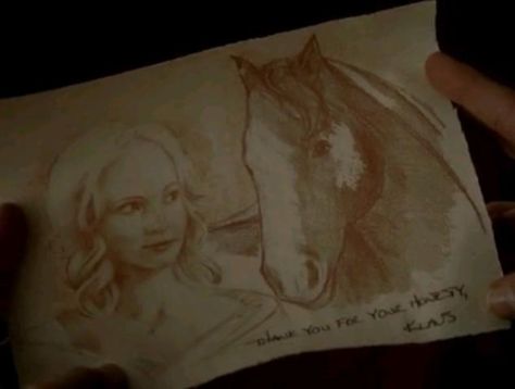 Klaus' drawing for Caroline (Vampire Diaries) Klaus Drawing, Easy Dragon Drawings, Tvd Aesthetic, Klaus And Caroline, The Vampire Diaries 3, Vampire Love, Vampire Diaries Wallpaper, Vampire Diaries Funny, Teen Actresses