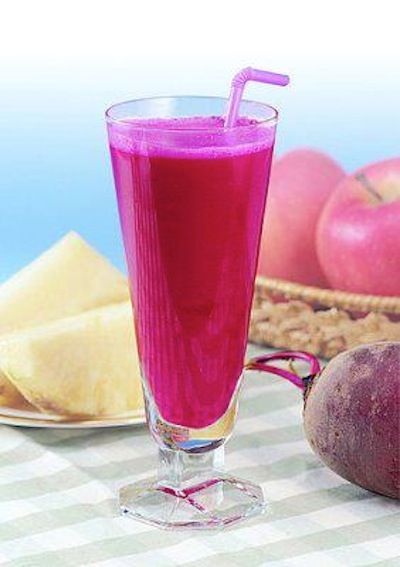 Aid Digestion And Relieve Constipation With This Simple Beetroot Juice Juice For Constipation, Red Juice Recipe, Beetroot Benefits, Beetroot Juice, Easy Juice Recipes, Detox Juice Cleanse, Detox Juice Recipes, Juicing Benefits, Relieve Constipation