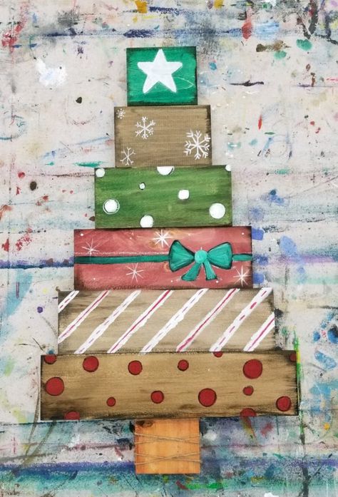 Palette Christmas Tree Diy, Pallet Wood Christmas Trees Diy, How To Decorate A Wooden Pallet Christmas Tree, Wooden Christmas Trees Painted, Wood Christmas Tree Paint Ideas, Wood Plank Christmas Tree, Wooden Slat Christmas Trees, Painted Trees On Wood, Wood Christmas Tree Crafts