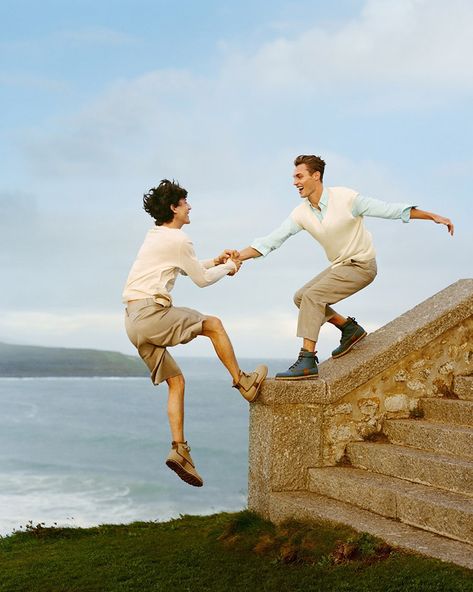 2 People Posing Together, Offering A Hand Pose, Pose Reference Interaction, Interaction Poses Reference, Interactive Poses Reference, Butler Reference, Two People Poses Reference, Two People Reference, Interaction Photography