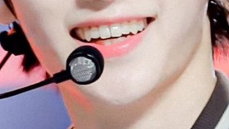 Fang Teeth Natural, Natural Vampire Teeth, Sunghoon Teeth, Winter Vampire, Fang Teeth, Mouth Drawing, Vampire Teeth, Desired Reality, Dream Man