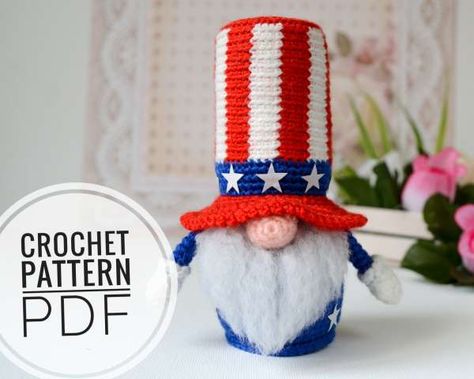 4th of July Patriotic Gnome Crochet Pattern – Crochet Crochet Gnomes Pattern Free, Gnome Crochet Pattern, Patriotic Bunting, Gnome Crochet, Crochet Faces, Cute Patterns, Flag Pattern, Scandinavian Gnomes, Patriotic Crafts