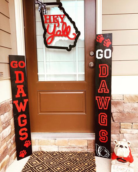 5’, 4’, and door signs. Weatherproof Georgia Dawg signs Georgia Welcome Sign, Uga Crafts Diy Georgia Bulldogs, Georgia Bulldogs Wooden Signs, Georgia Bulldogs Diy Crafts, Georgia Bulldogs Decor Wood Signs, Georgia Bulldogs Welcome Sign, Uga Wreath Georgia Bulldogs, Diy Georgia Bulldogs Decor, Georgia Bulldogs Decor