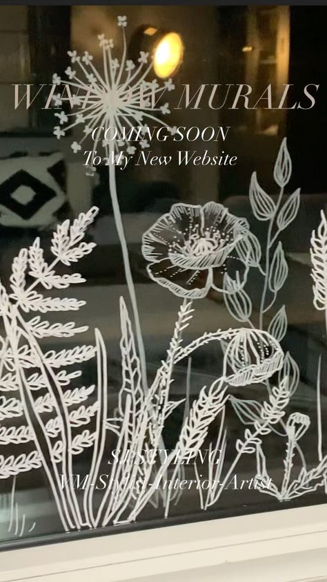 Hand Drawn Window Display, Window Flower Painting, Spring Window Drawing, Window Signage Ideas, Flower Window Art, Floral Window Painting, Chalk Pen Window Art, Window Craft Ideas, Spring Window Painting Ideas