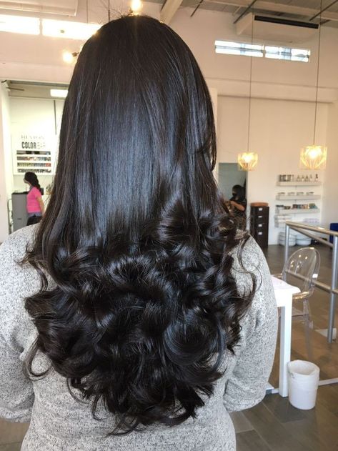 Long Straight Dark Brown Hair, Blow Dry Hair Curls, Straight Dark Brown Hair, Long Shiny Hair, Haircuts For Long Hair With Layers, Hair Color Underneath, Wine Hair, Long Hair Tips, Long Dark Hair