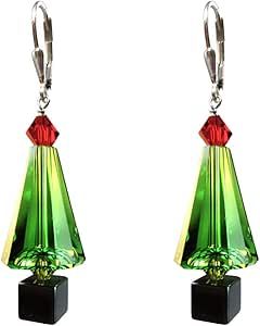 Green Christmas tree Earrings Made with Austrian Crystal elements Silver Leverback Holiday Beaded Jewelry, Diy Christmas Earrings, Christmas Jewelry Diy, Holiday Beading, Crystal Christmas, Christmas Clothing, Tree Earrings, Christmas Tree Earrings, Christmas Bead