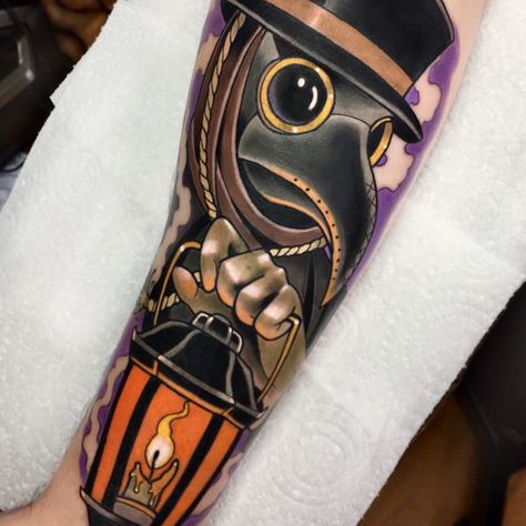 Neo Traditional Plague Doctor, Traditional Plague Doctor Tattoo, Plague Doctor Tattoo, Traditional Tattoo Reference, Doctor Tattoo, Jordan Baker, Lantern Tattoo, Traditional Tattoo Inspiration, Nurse Tattoo