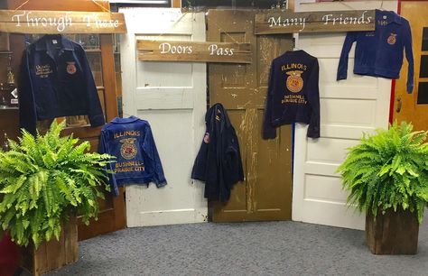 #FFA Banquet Photo Backdrop! Banquet Photo Backdrop, Ffa Backdrop, Ffa Banquet Ideas, Ffa Scrapbook Ideas, Ffa Scrapbook, Ffa Banquet, Ffa Jacket, Ffa Ideas, 4 H Club