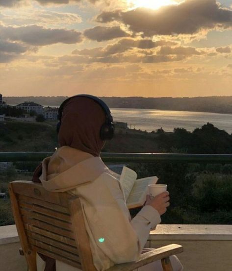 A Book, The Sun, A Woman, Headphones, Sun, Reading, Coffee