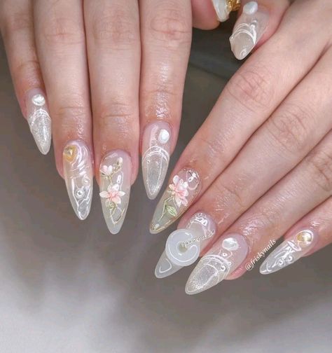 Fairy Theme Nails, Nails Aesthetic Summer, Ethereal Nails, Theme Nails, Henna Nails, Fairy Theme, Makeup Nails Art, Special Nails, Anime Nails