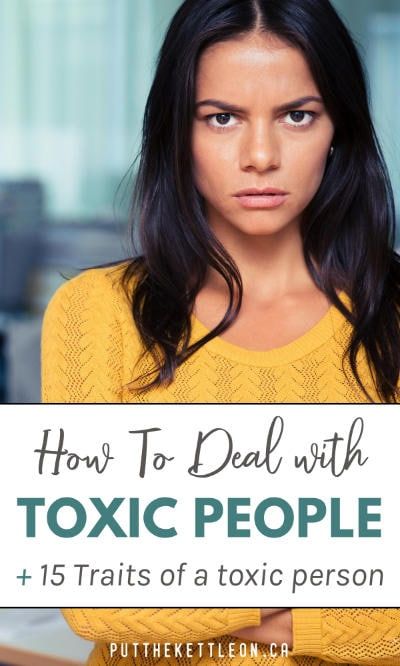 Toxic People Traits, Deal With Toxic People, Toxic Person, Toxic Family Members, Fake Family, Angry Person, Angry People, Evil Person, Toxic Friends