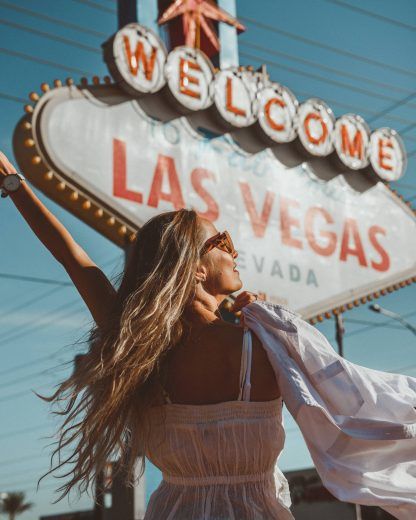 Desert Easy, Las Vegas Trip Planning, Vegas Trip Planning, Los Angeles Itinerary, Las Vegas Itinerary, Las Vegas Pictures, Los Angeles Pictures, Vegas Girls Trip, Las Vegas Outfit