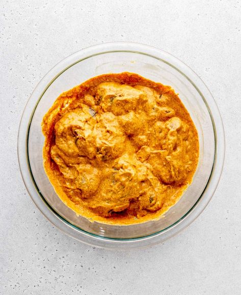 Greek Yogurt Curry Chicken Marinade {Indian-Inspired} Indian Chicken Marinade, Curry Chicken Marinade, Curry Marinade, Chicken Indian, Persian Chicken, Marinade Chicken, Yogurt Curry, Chicken Kabob Recipes, Easy Chicken Marinade