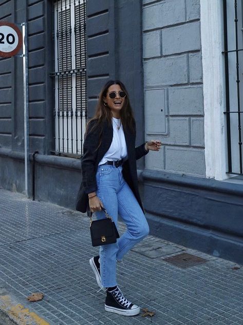 Converse Outfit Summer, Mode Converse, Pijamas Women, Black Converse, Outfits With Converse, Casual Chic Outfit, Mode Inspo, Mode Streetwear, Fashion 2020