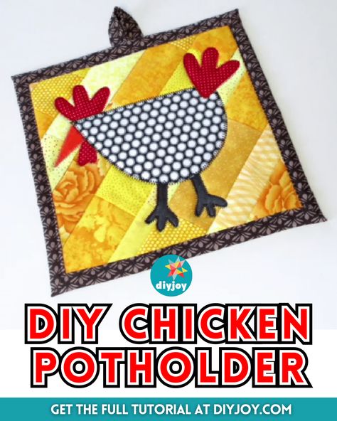 Potholder Patterns Free, Chicken Potholder, Potholder Tutorial, Use Fabric Scraps, Diy Plaster, Diy Chicken, Potholder Patterns, Chicken Diy, Diy Pool