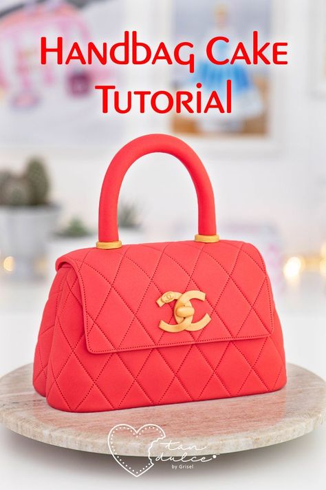 Handbag Cake Tutorial. Tan dulce by Grisel. Handbag Cake Tutorial, Coco Chanel Cake, Coco Chanel Bags, Chanel Birthday Cake, Shoe Box Cake, Chanel Cake, Handbag Cakes, Chanel Coco Handle, Barbie Doll Cakes