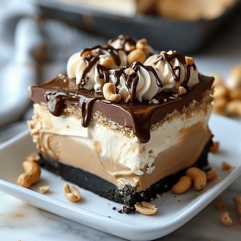 Cheesecake Brownie Bars Recipes, No Bake Buckeye Cheesecake, No Bake Buckeye Cheesecake Bars, Buckeye Cheesecake Recipe, No Bake Desserts Recipes, Buckeye Cheesecake Bars, Buckeye Cheesecake, Cake No Bake, Cheesecake Bar Recipes