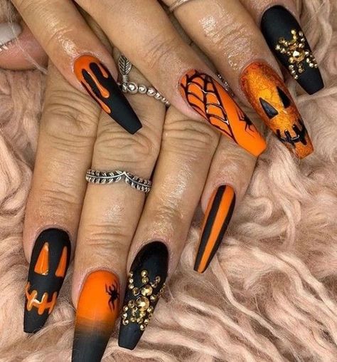 Holloween Nails 2022, Halloween Nail Art Designs, Acrylic Nail Designs Coffin, Art Nail Designs, Horror Nails, Bright Nail Designs, Holloween Nails, Unghie Nail Art, Halloween Acrylic Nails