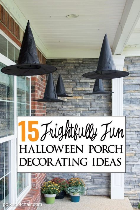 15 Frightfully Fun and creative ways to decorate your front porch for Halloween! Witches Hats, Halloween Outside, Halloween Front Porch Decor, Halloween Witch Decorations, Porch Decorating Ideas, Halloween House Party, Masks Diy, Halloween Porch Decorations, Halloween Recipe