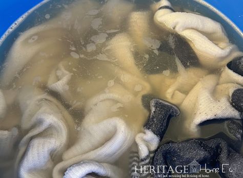 Soaking Solution For Whites, Getting White Clothes White Again, How To Clean White Nike Socks, Whiten Socks Diy, How To Make Socks White Again, How To Whiten Socks Dingy Whites, How To Get White Socks Clean, White Socks Cleaning, How To Get Socks White Again