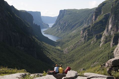 My Picks: Top Ten National Parks in Canada To Visit - Travel Bliss Now Gros Morne National Park, Newfoundland Travel, Gros Morne, Canada National Parks, Atlantic Canada, Road Trip Destinations, Visit Canada, Explore Canada, Newfoundland And Labrador